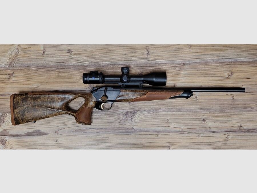 Blaser R8 Success Vintage z Zeiss V8 2,8-20x56M ASV H
