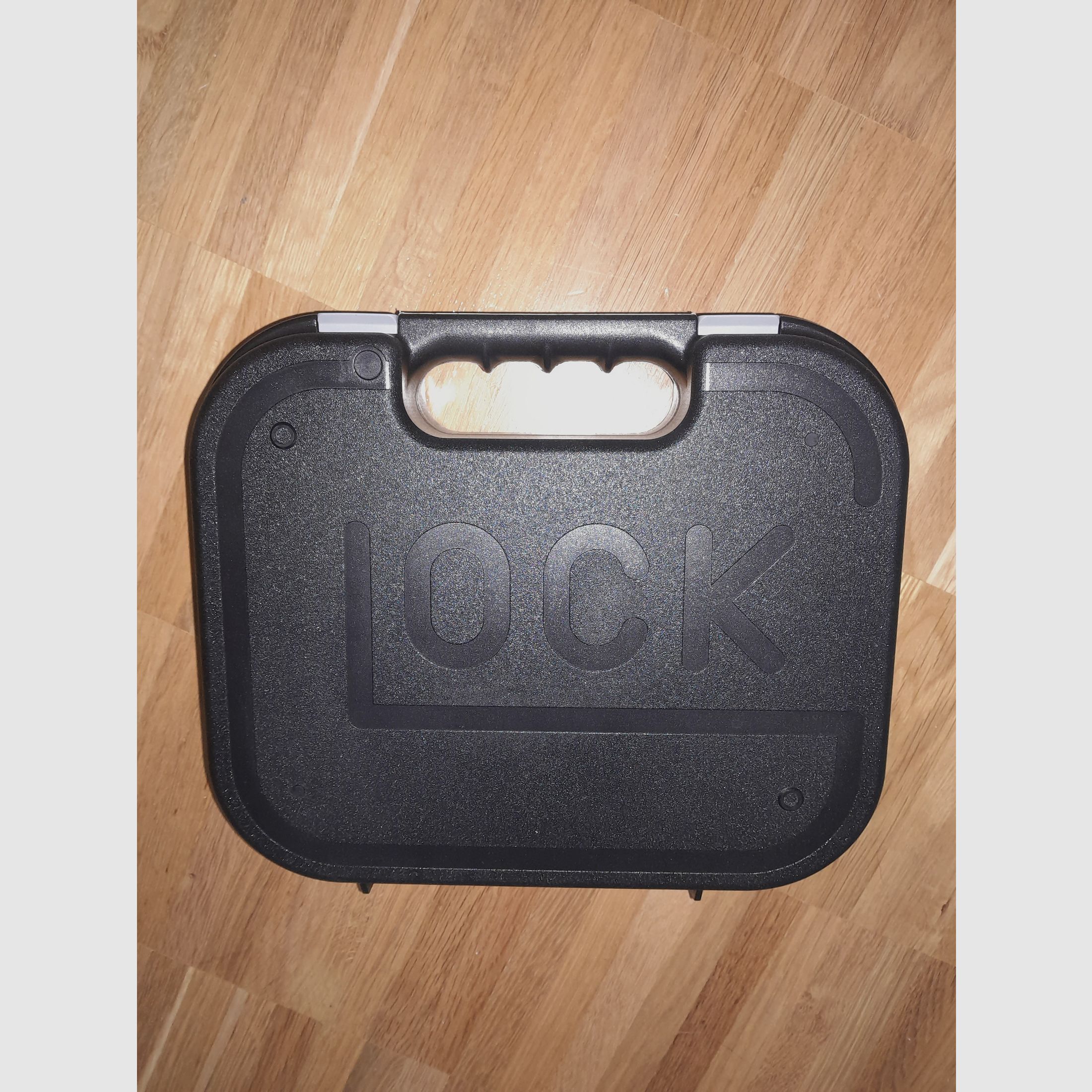 Edition GLOCK 17 Gen5 9 mm P.A.K.
