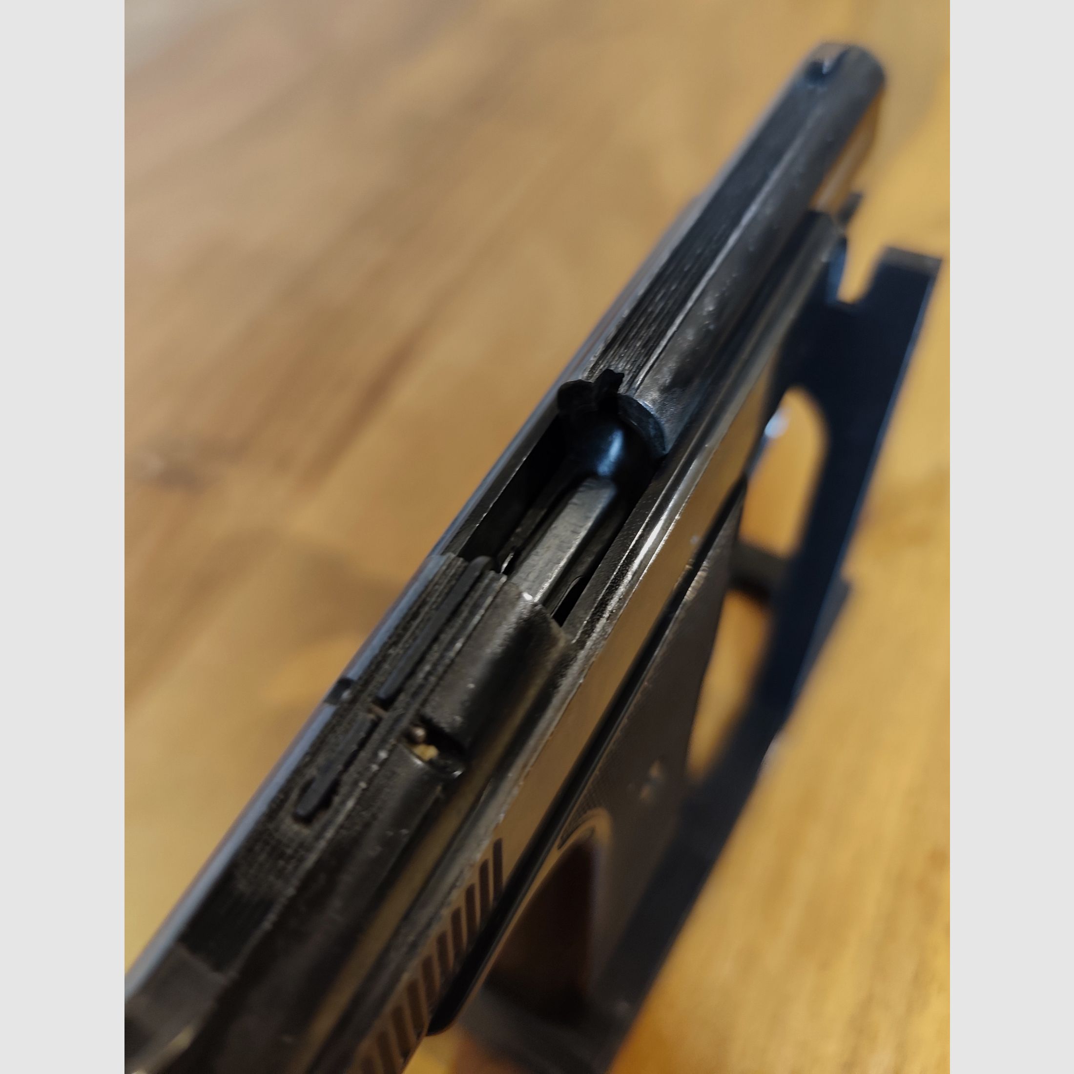 RECK Protector Automatik Mod.G5 PTB 387 Kaliber 8mm +10 Schoten CS Gas van Umarex