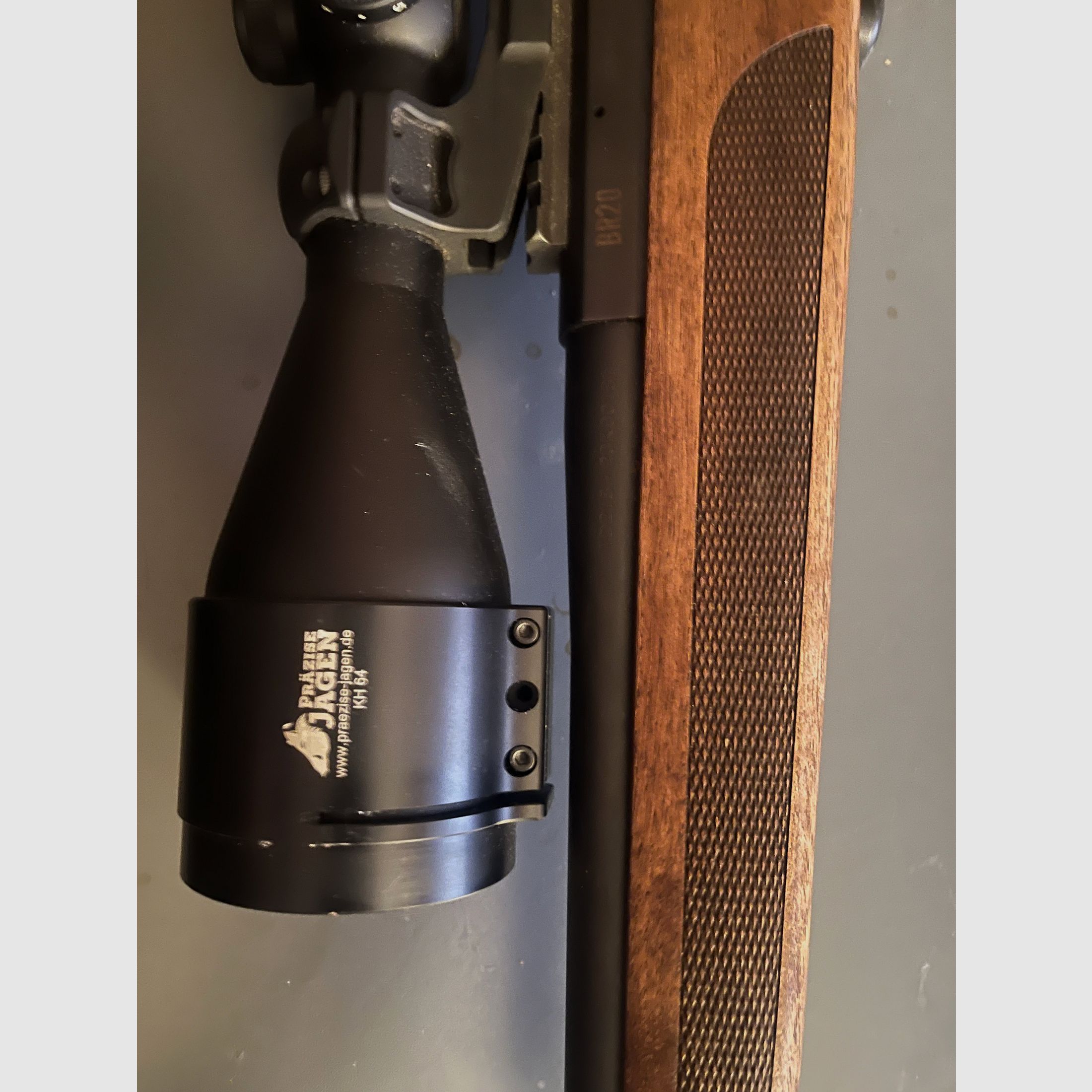 Brenner BR20 Holzschaft Kal, 308 mit HAWKE ENDURANCE 3-12*56. LA 4, Mündungsgewinde 2 x MAGAZIN