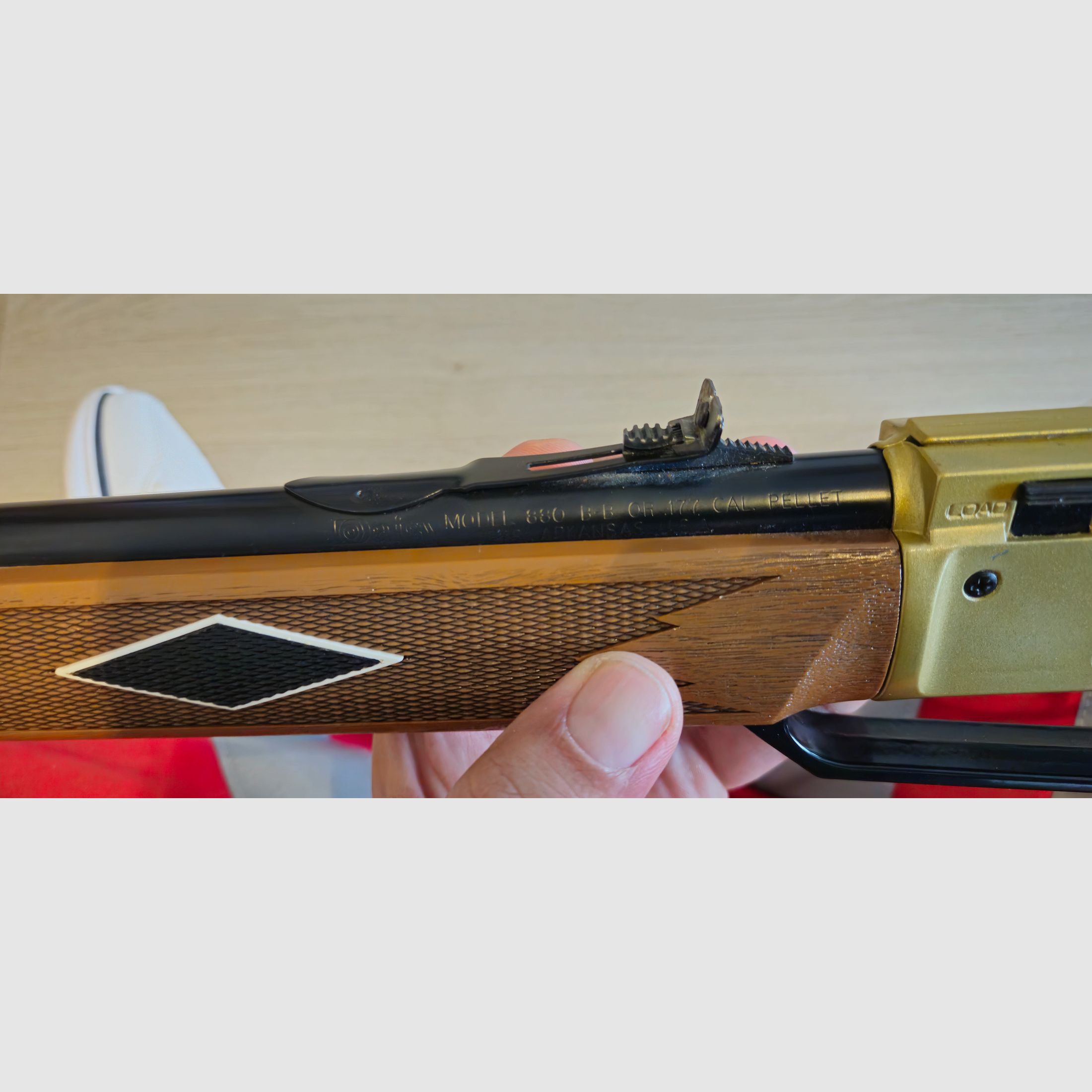 3 carabines à air de Daisy et Umarex