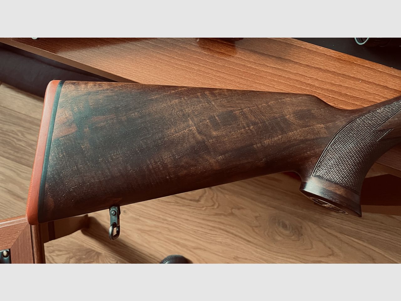 Sako 85 Classic Deluxe Großwildbüche im Safari-Kaliber .375 H&H Mag. in Bestzustand