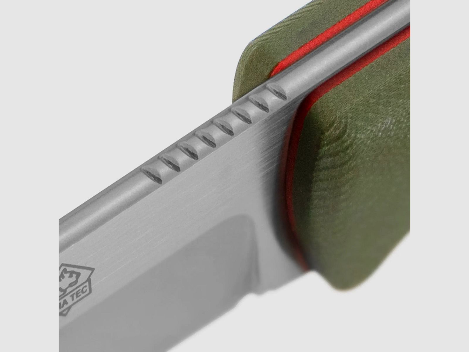 PUMA TEC "HUNT to SURVIVE" Édition, D2