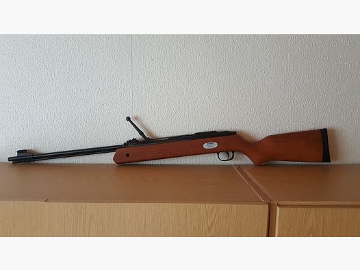 Diana Oktoberfestgewehr Repetierluftgewehr Kaliber 4,4mm BB Holzschaft 