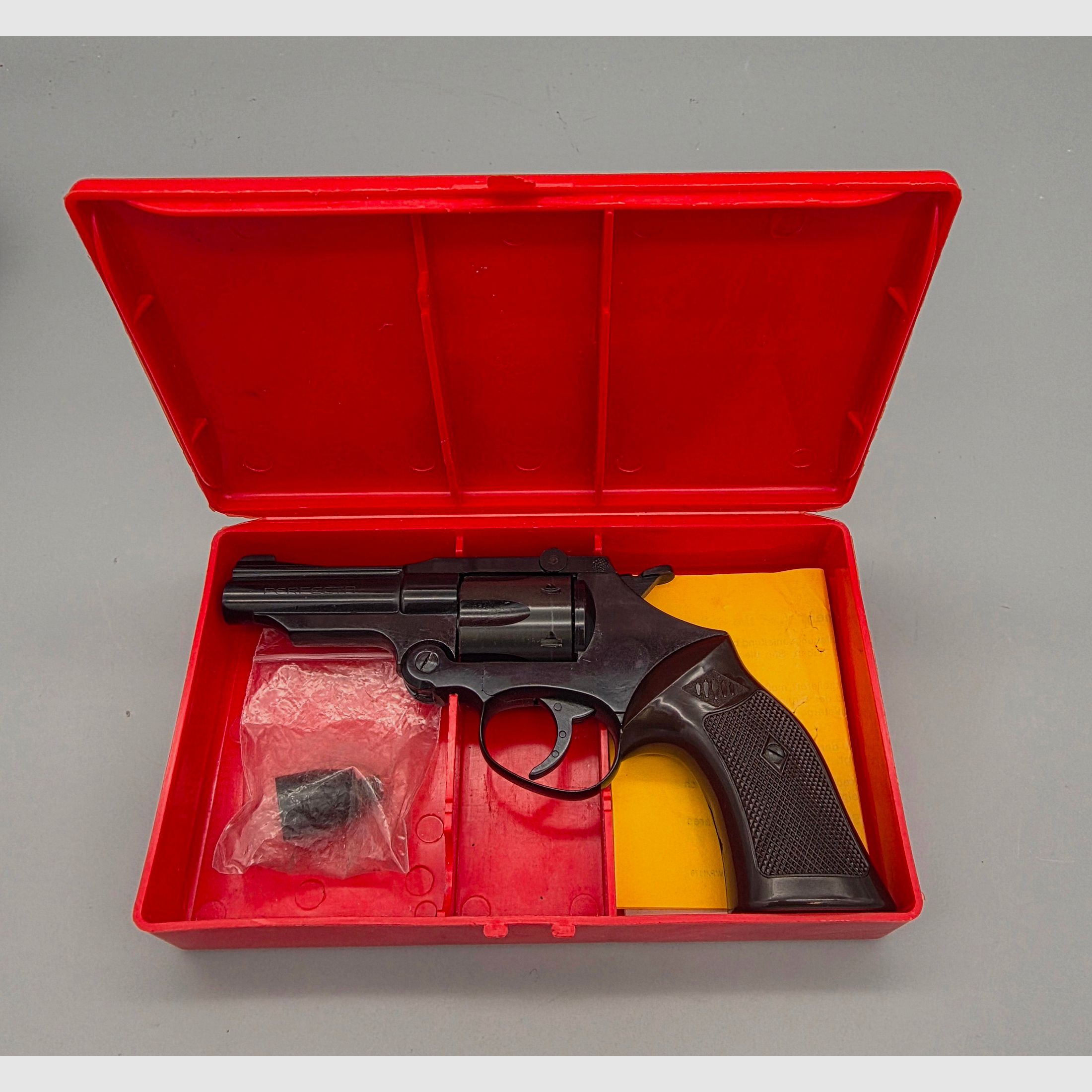 Mayer & Söhne SRS Kipplauf Revolver Perfecta Mod. G en cal. 6mm Flobert del año 1976