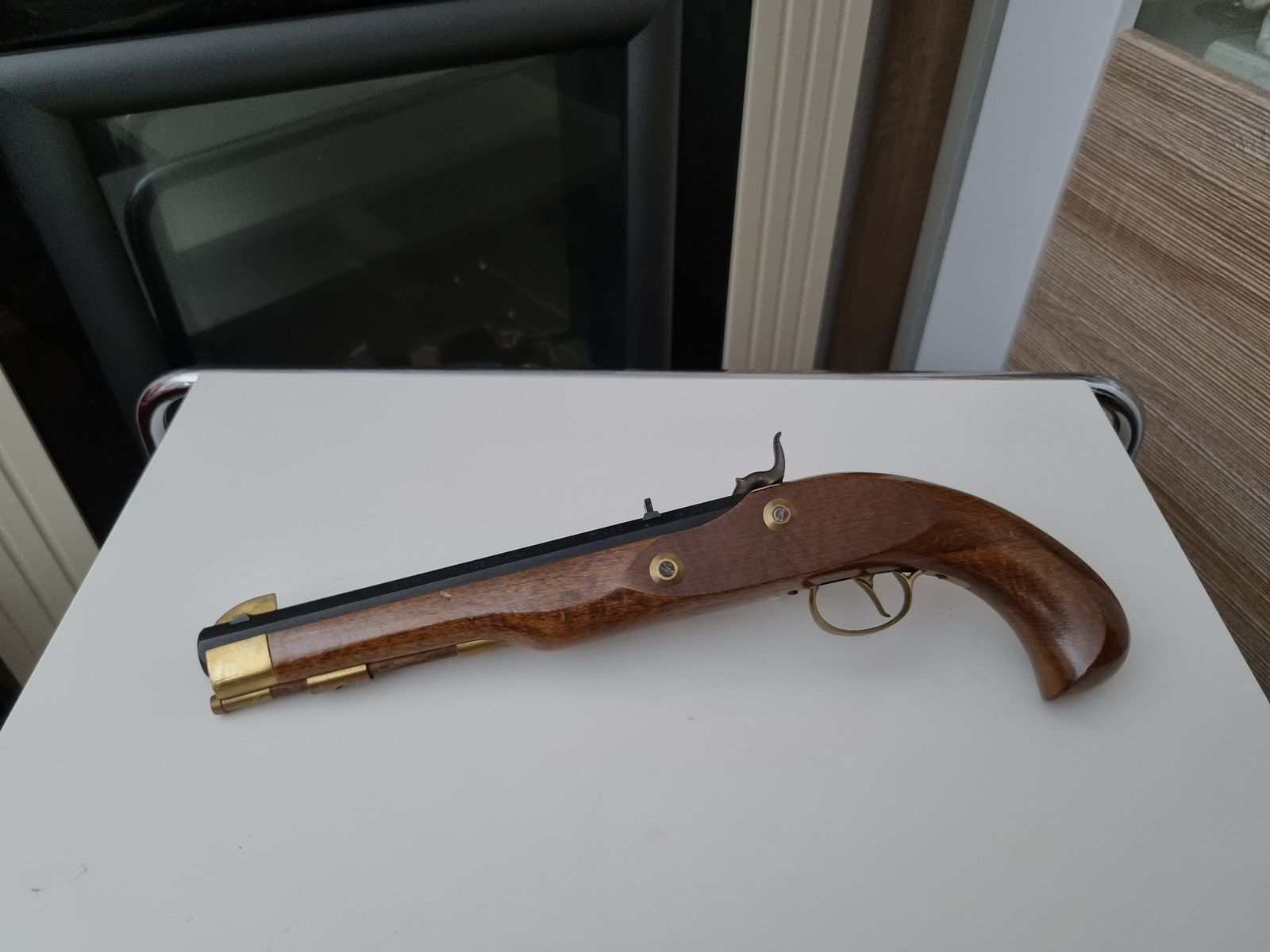 Front-loading pistol Dikar model Kentucky caliber .45