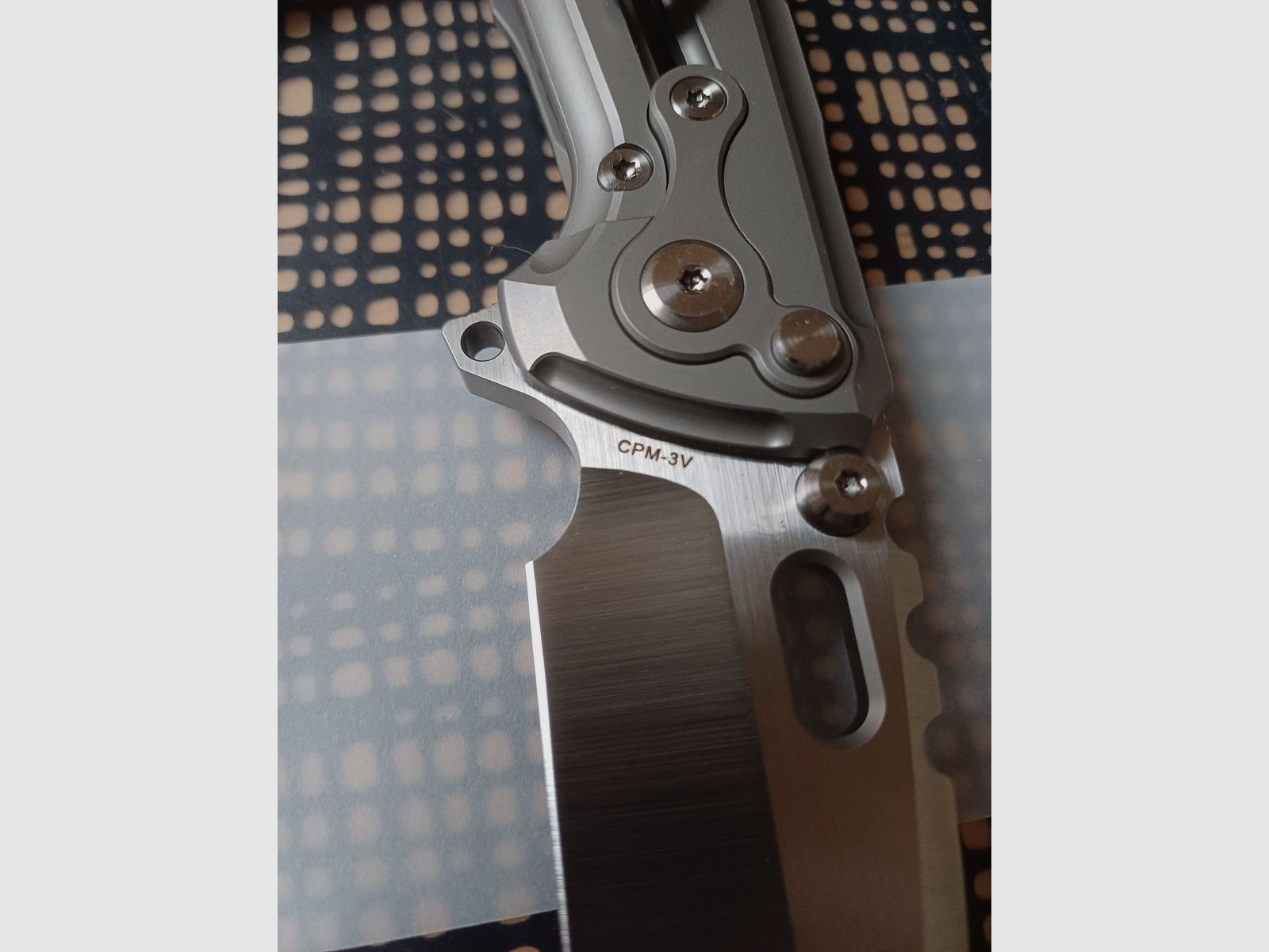 Reate Knives T1000 V1 CPM-3V S/N: 517 TOP condition, image 8 of 14