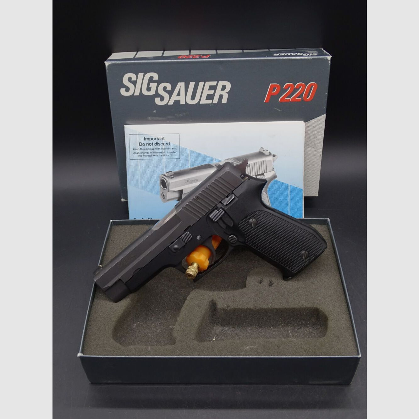 Sig Sauer P220 /1 Eckernförde Kaliber .45 Auto P220 / 1