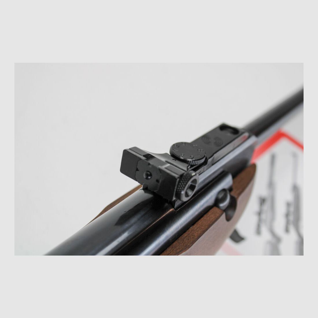 Carabine à air LG Weihrauch HW 30 S calibre 4,5mm crosse
