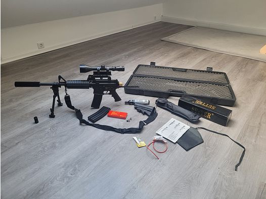 M4 RAM mit reichlich Zubehör