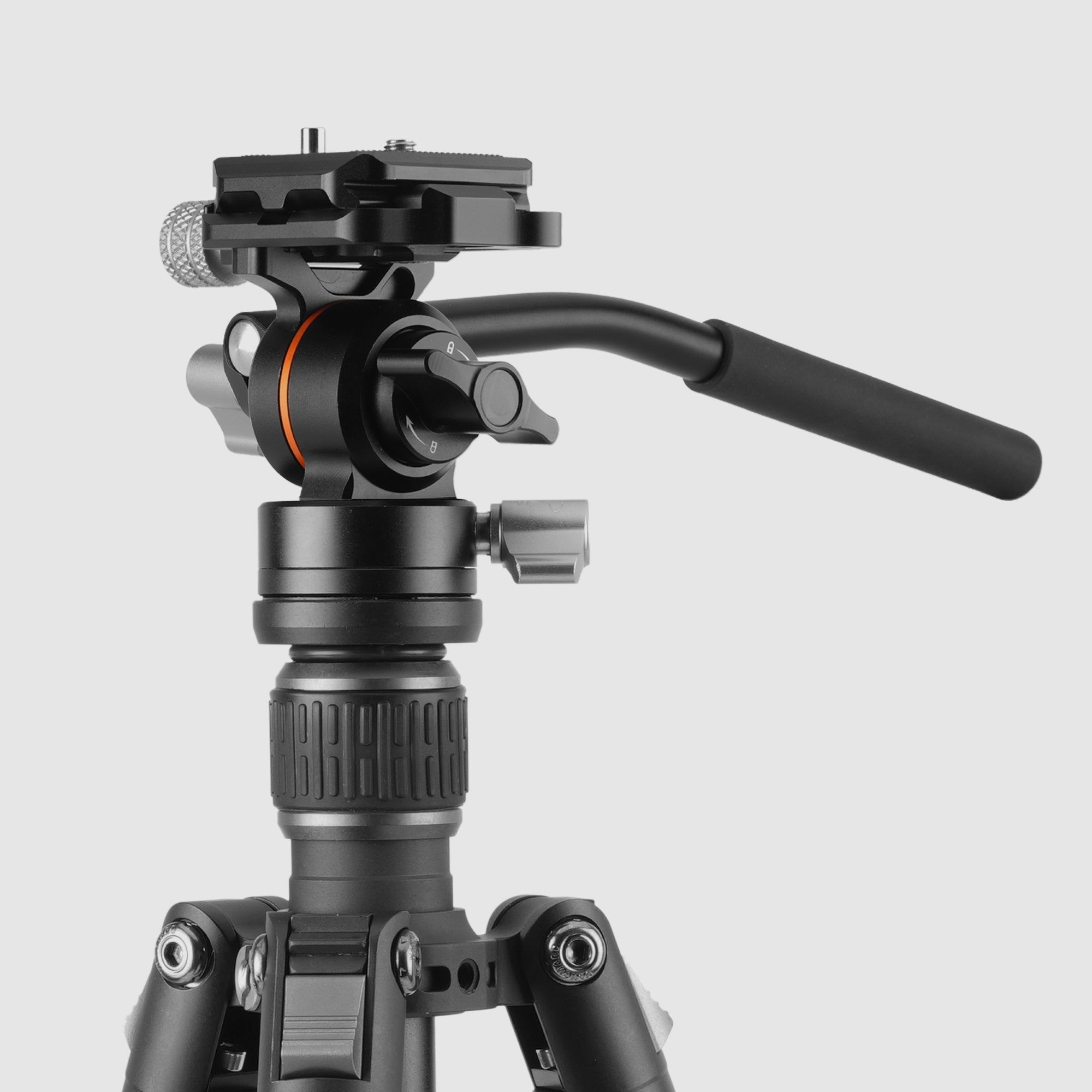 Vanguard Vesta GO 264CV12 – Carbon travel tripod, video head, image 7 of 8
