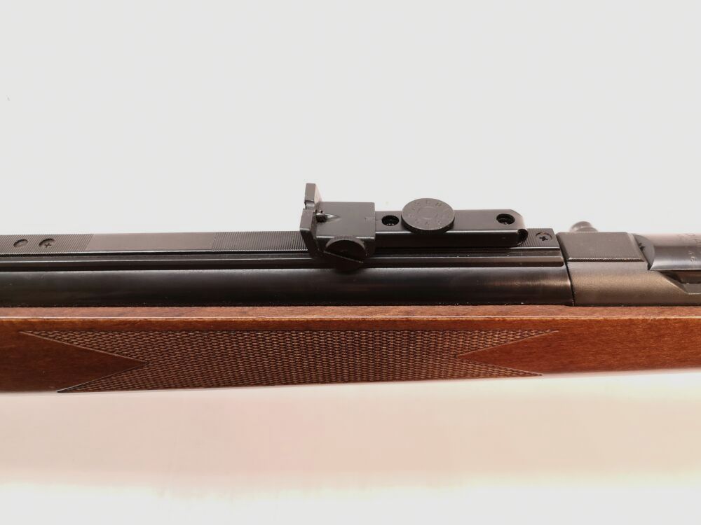 Diana 46