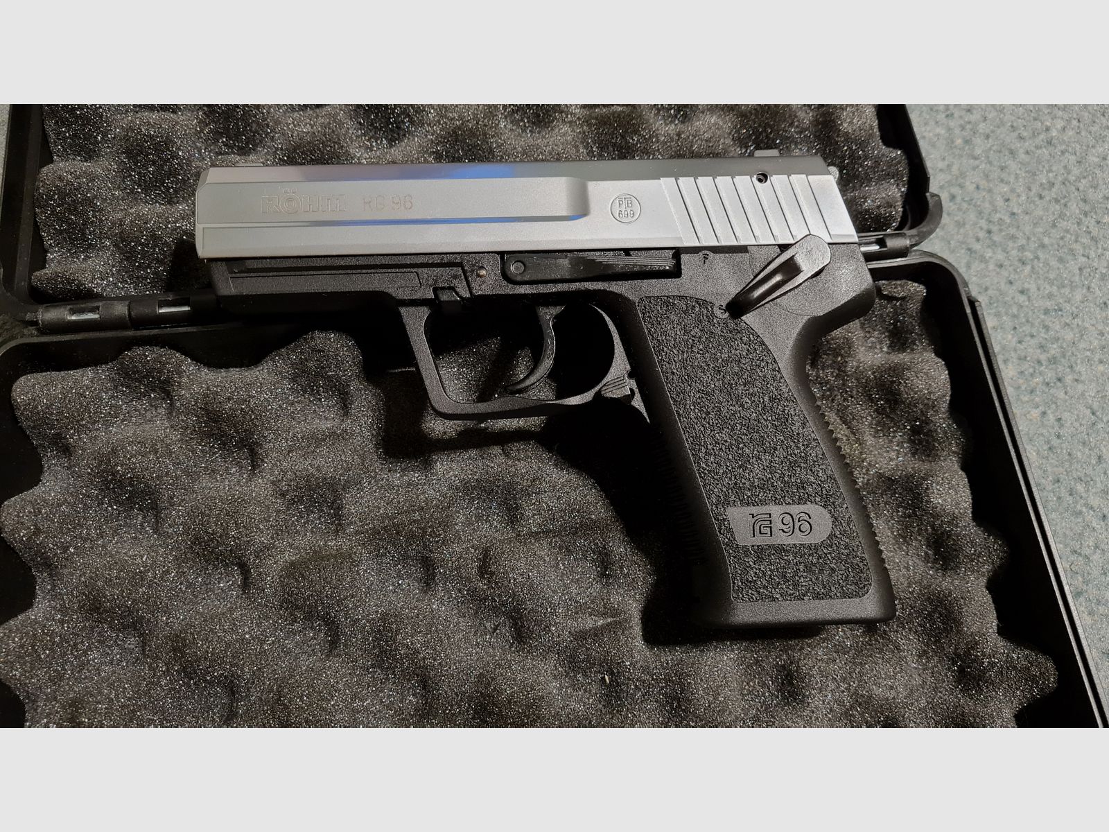 Röhm RG 96 Schreckschuss Pistole vernickelt