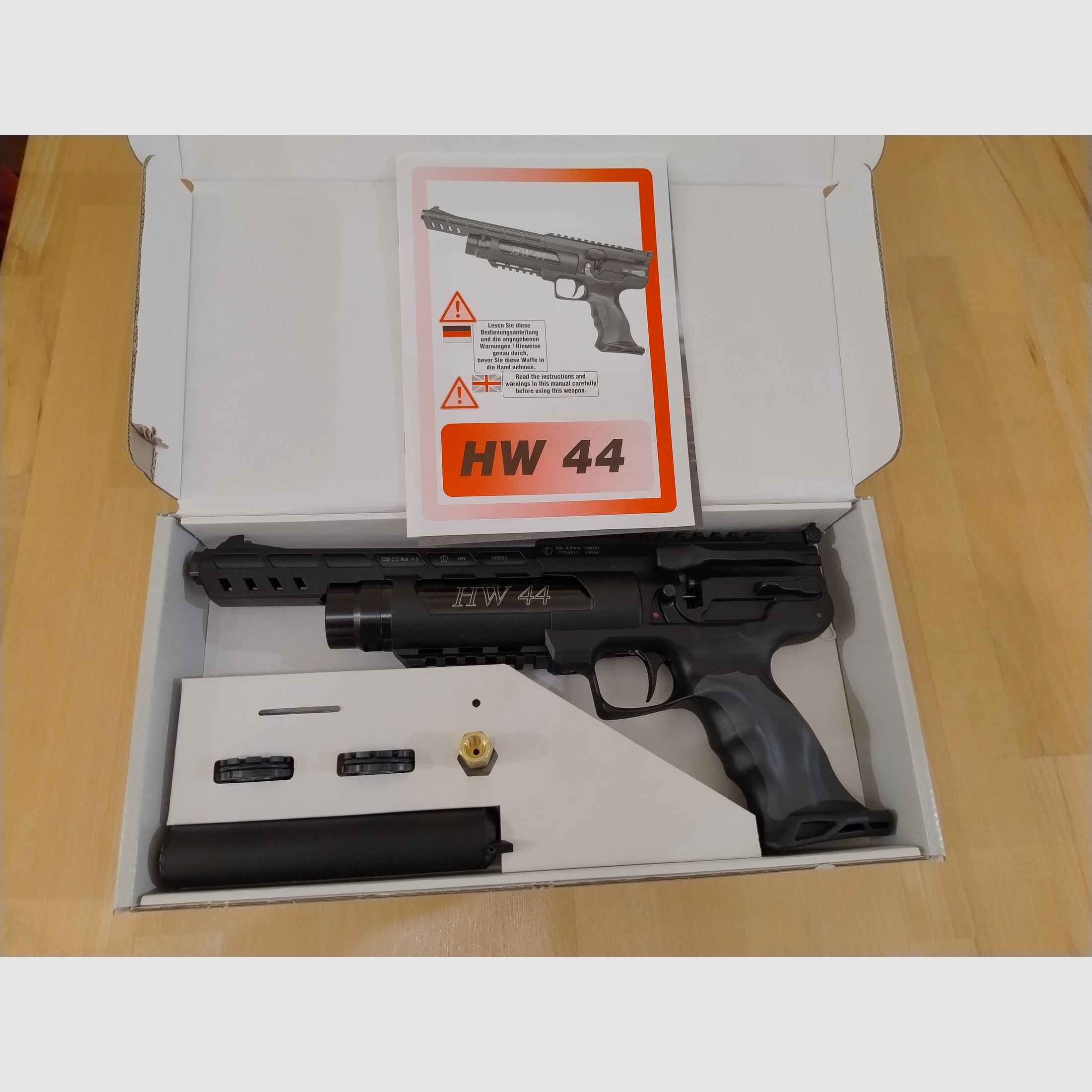 Weihrauch HW 44 neuwertig mit Schalldämpfer