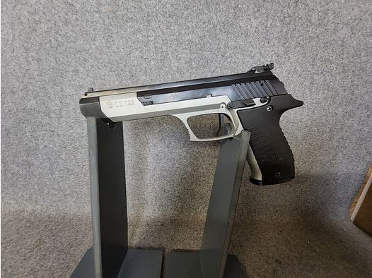 CZ- 122