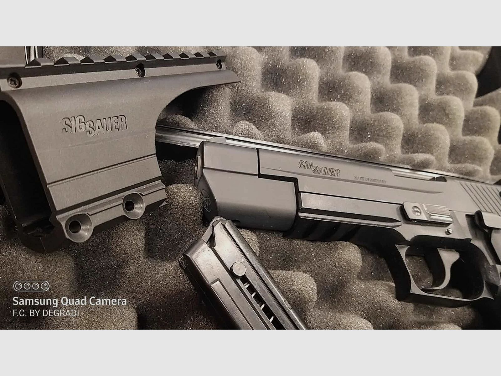 SIG SAUER MOSQUITO 22LR, imagen 2 de 5