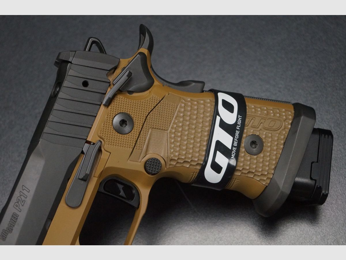 Sig Sauer P211 GTO Combat Coyote, Bild 5 von 7