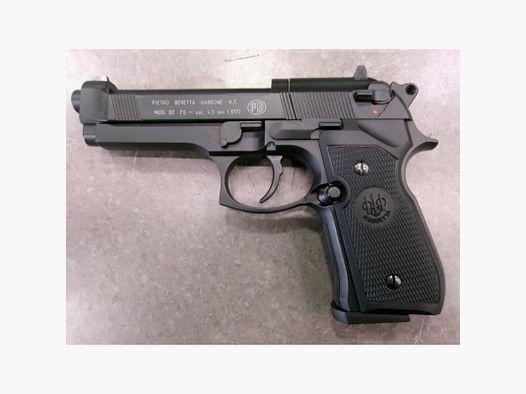 UMAREX BERETTA 92FS CAL4.5 USED