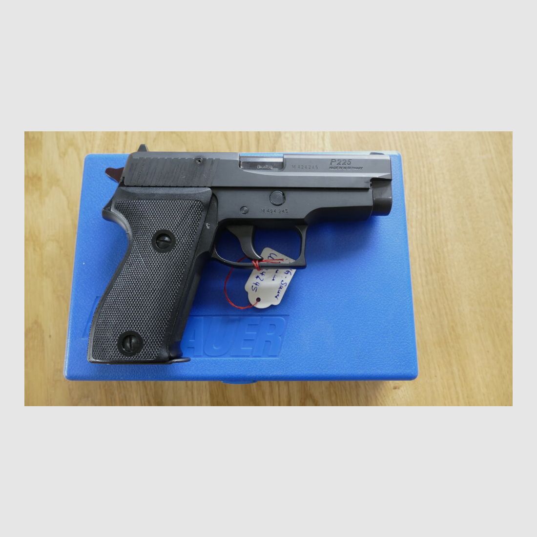 Sig Sauer P225