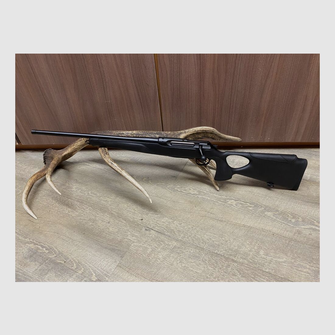 Sauer 505 Synchro XT, links