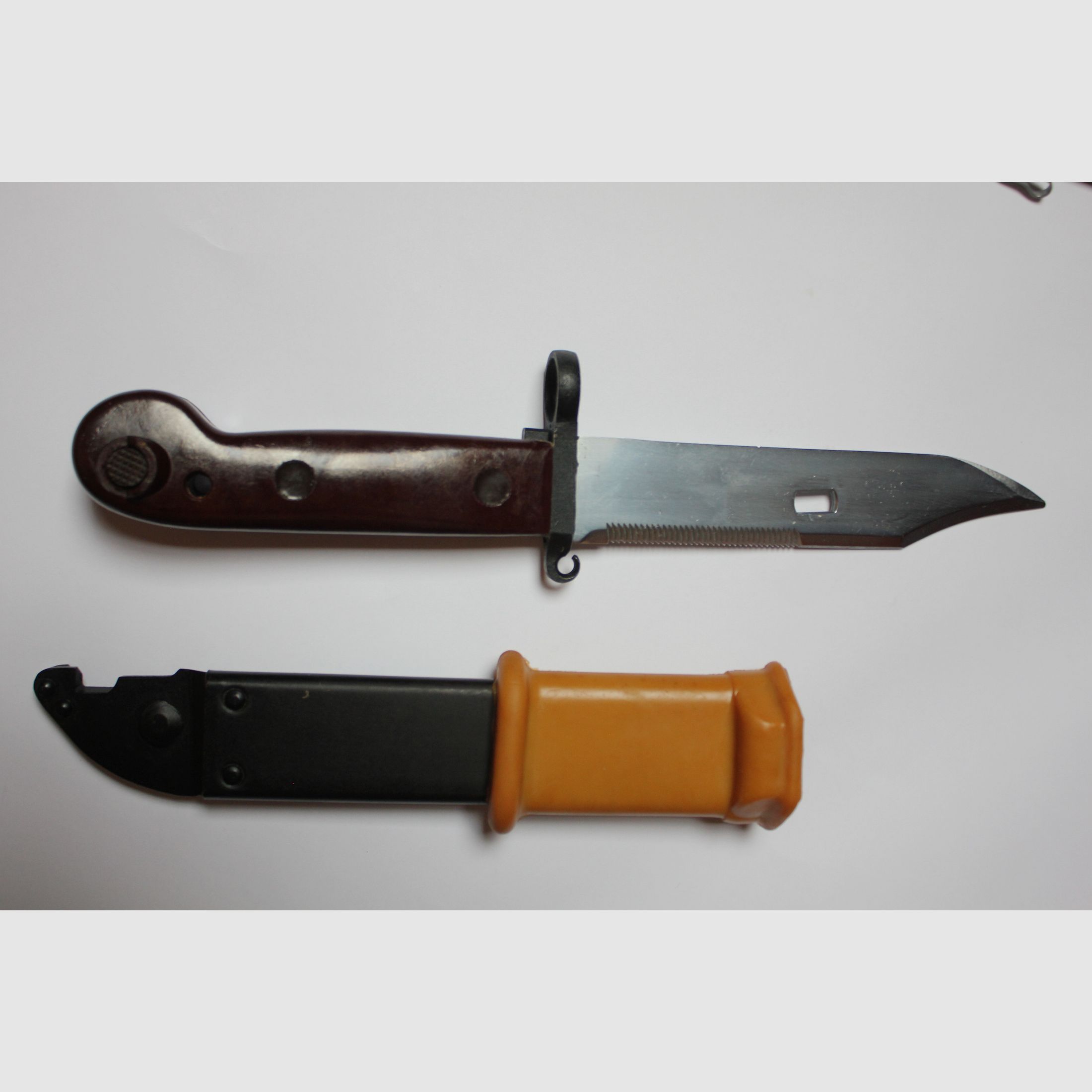 Ungarisches Seitengewehr bzw. 6h3 AK47 Bajonett  in exzellentem Zustand (hungarian 6x3 AK Bayonet) 