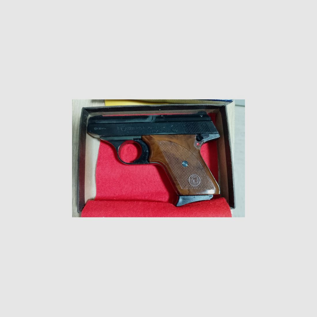 Seltene Röhm RG 8 im Kaliber 8 mm Knall/ PTB 154 mit OVP!