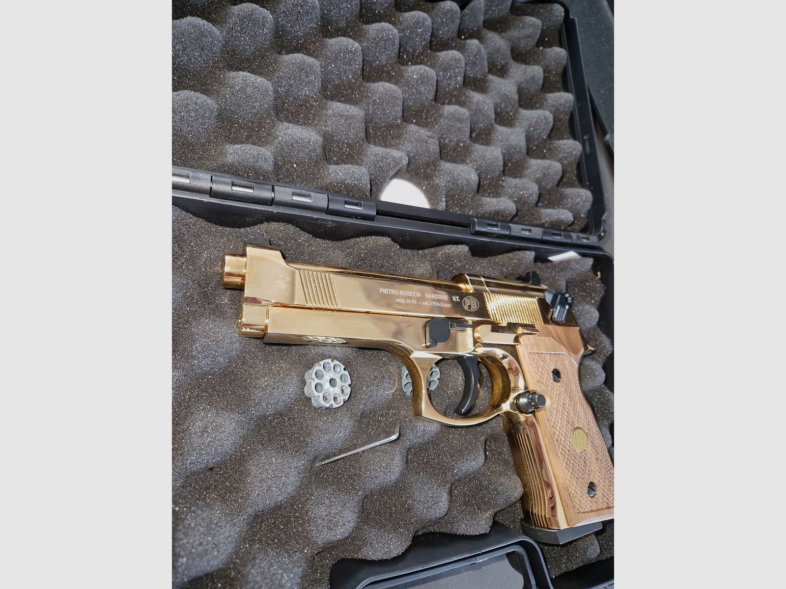 Gold beretta 92fs 4.5 diabolo
