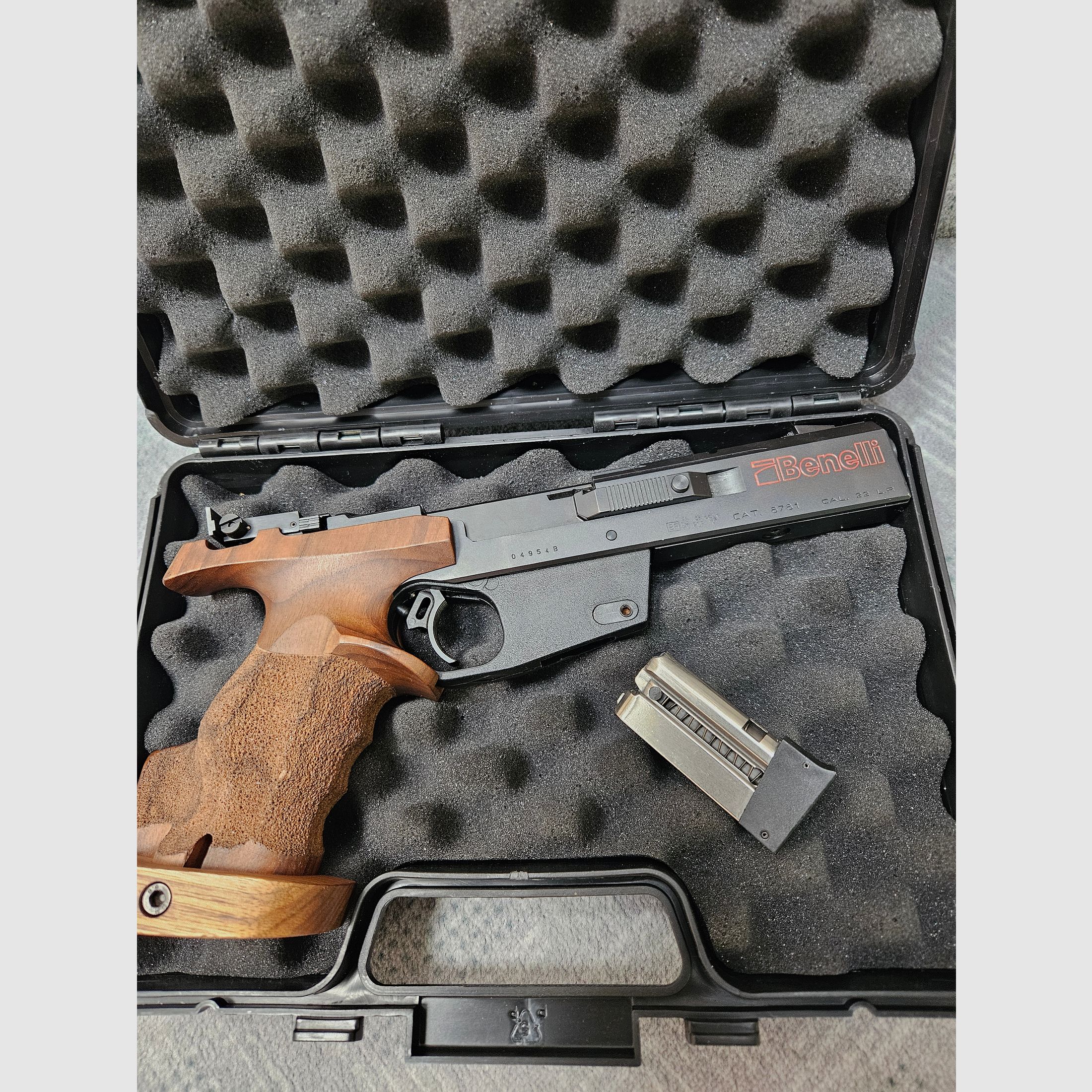 Benelli MP 95 E Kal.22 lr Matchgriff World Cup Ausführung