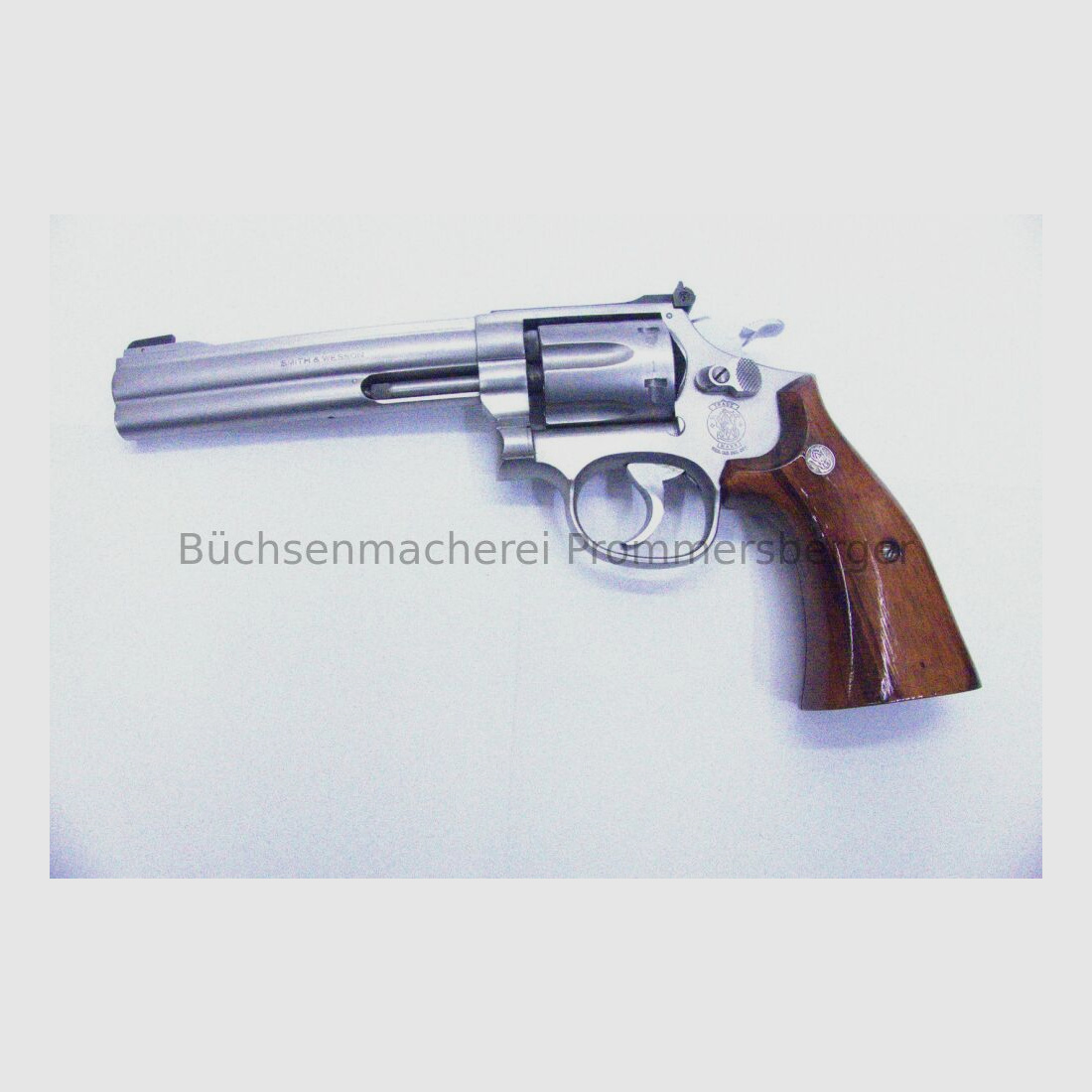 Smith & Wesson 617/