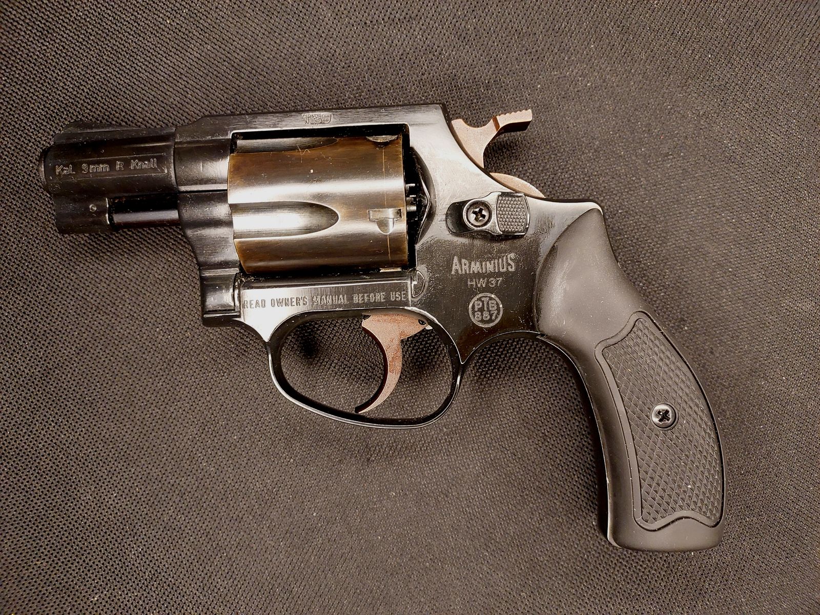 Incienso HW37 Cal. 9mm R.K. (PTB 887) OVP en muy buen estado (Arminius HW 37)