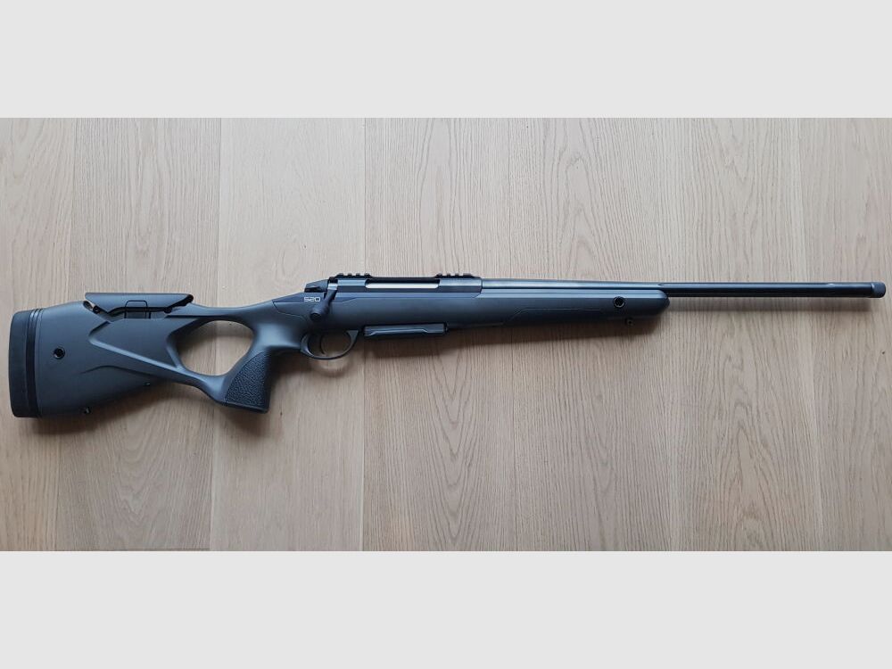 Sako S20 court / Bushnell 1-8x28 / Montage