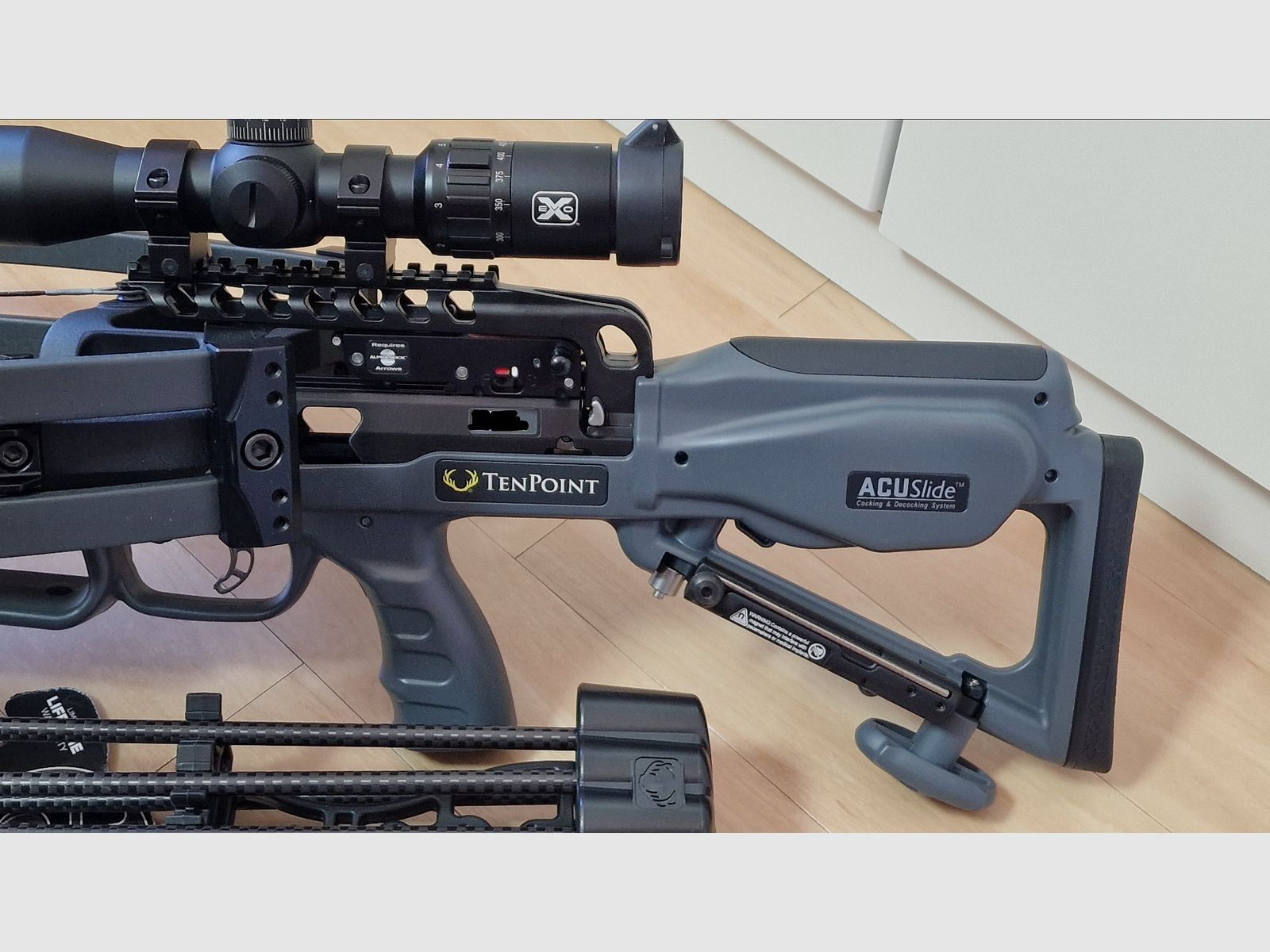 Tenpoint Havoc RS440 Grafito incluido mochila para arco de ballesta Halo HCS-20120 y 6 piezas de 16'' EVO-X Center Punch Premium flechas con Alpha-Nocks