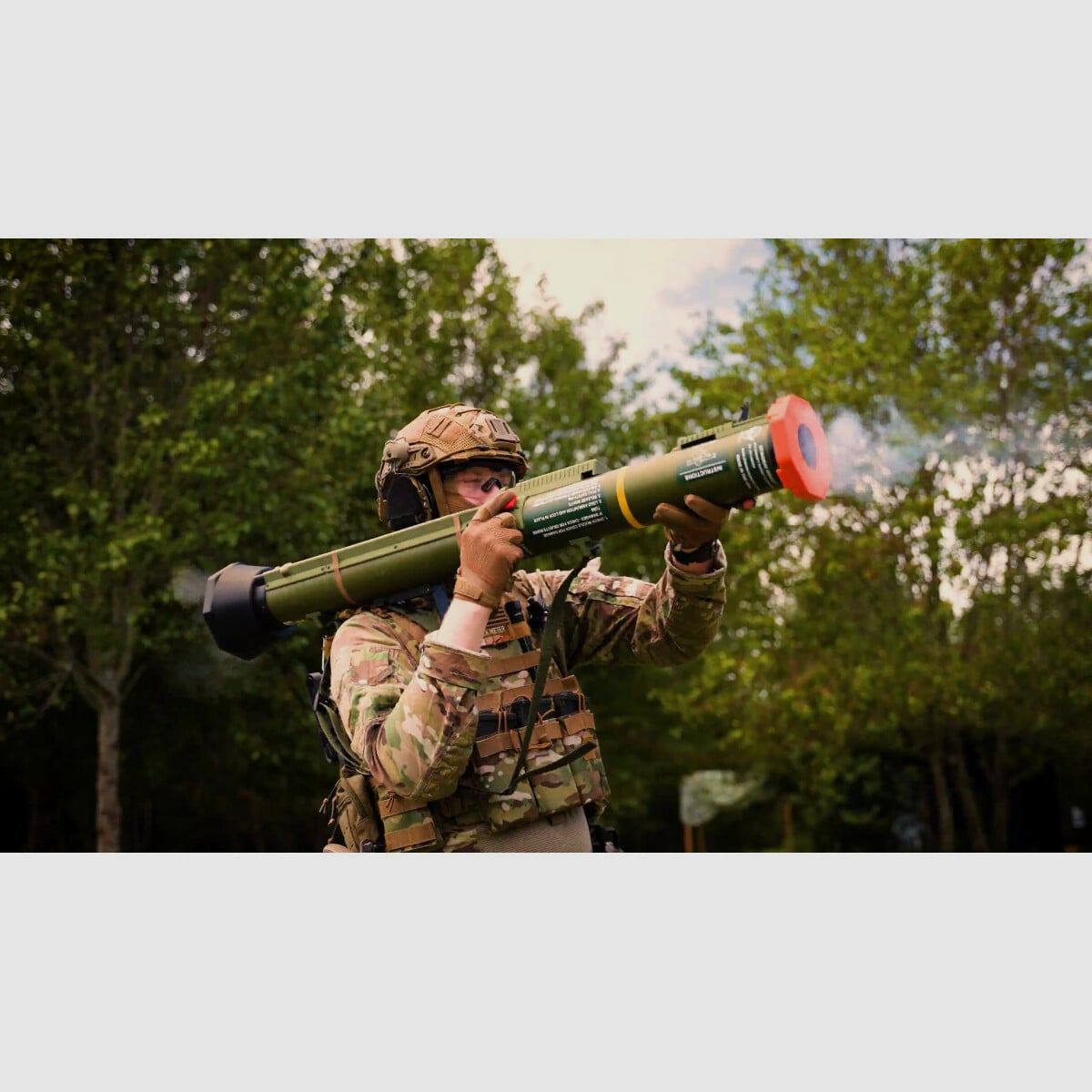 Stingray AT4 Airsoft Rocket Launcher – Lancement Tactique Réaliste pour MILSIM