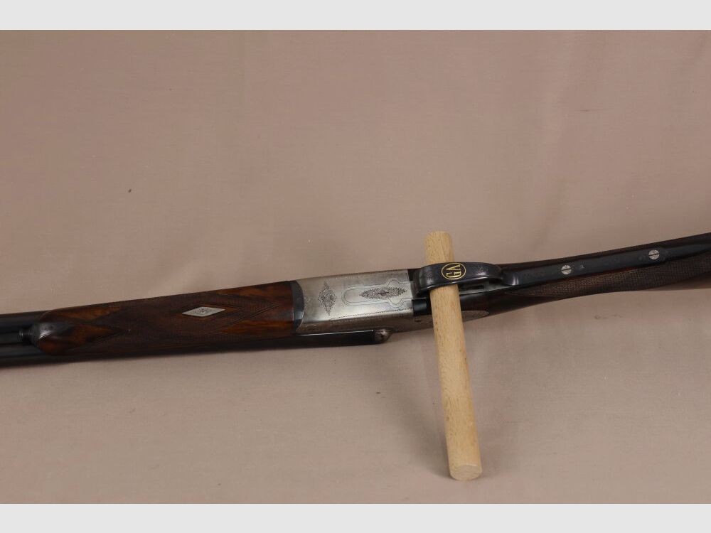 AYA - Aguirre y Aranzabal side lock over-and-under shotgun // TOP wood / engraving / made according to the specifications of Augustinus von Papen!!, image 5 of 10