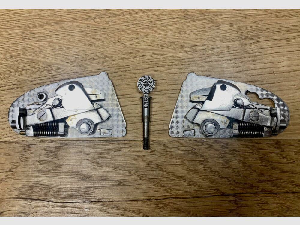 Krieghoff mit Leica Magnus Seitenschloss Doppelbüchse Primus (?)