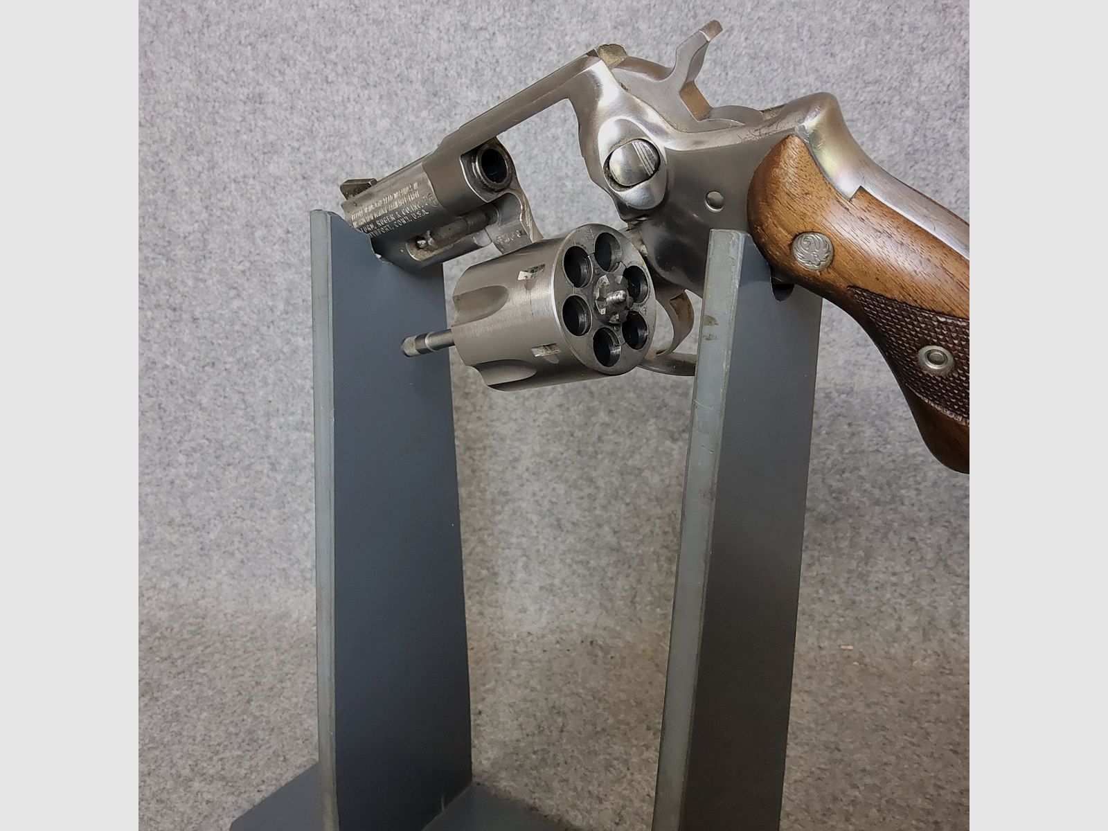 Ruger GP32-speed Six