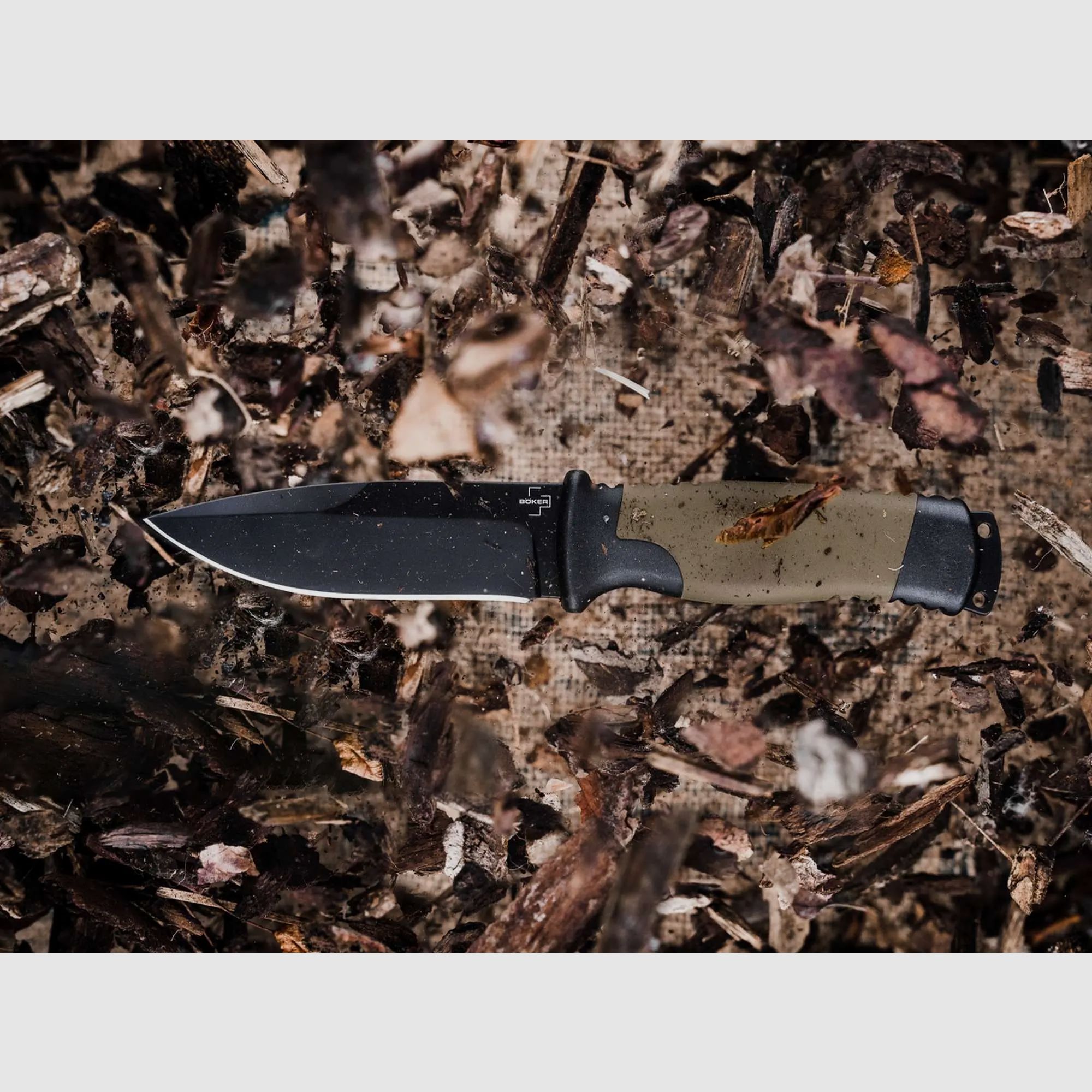 Böker Plus Nóż Outdoor Desertman