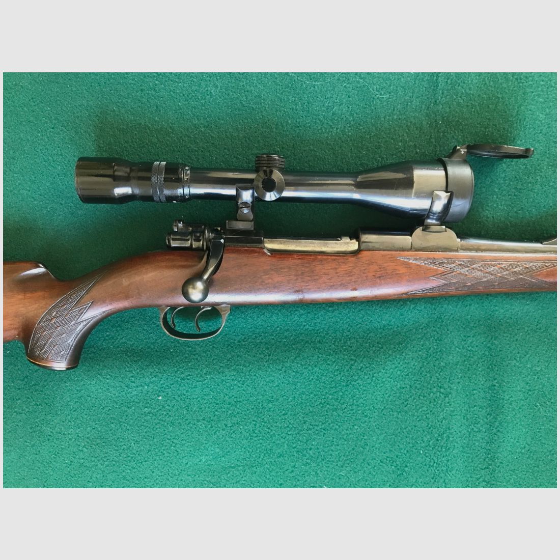 Repetierbüchse 98 Kal.7mm RemMagnum  ZF Kahles 3-9x42 