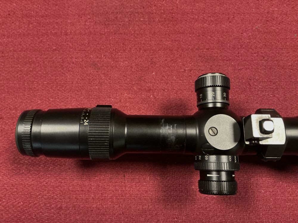 Zeiss Diavari 6-24x72T*FL