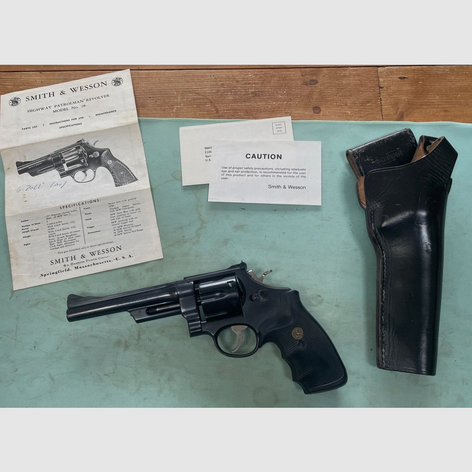 S&W Mod. 28 Highway Patrolman Revolver .357 Pachmayr Sickinger 6
