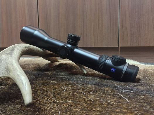 Zeiss Victory V8 2,8-20x56 M ASV, con riel