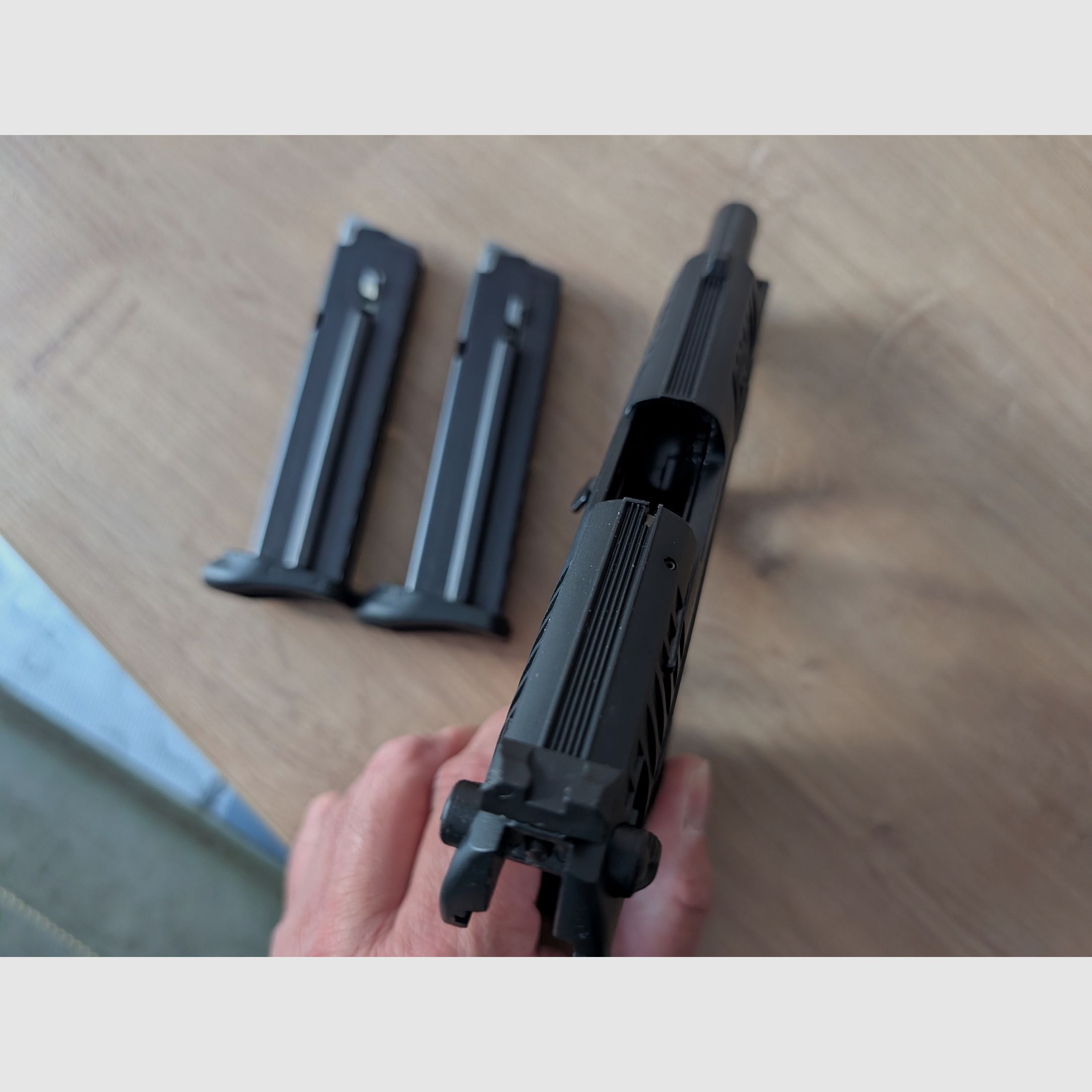 Walther P22 Q Schreckschuss PAK  inkl. Ersatzmagazin / Holster black