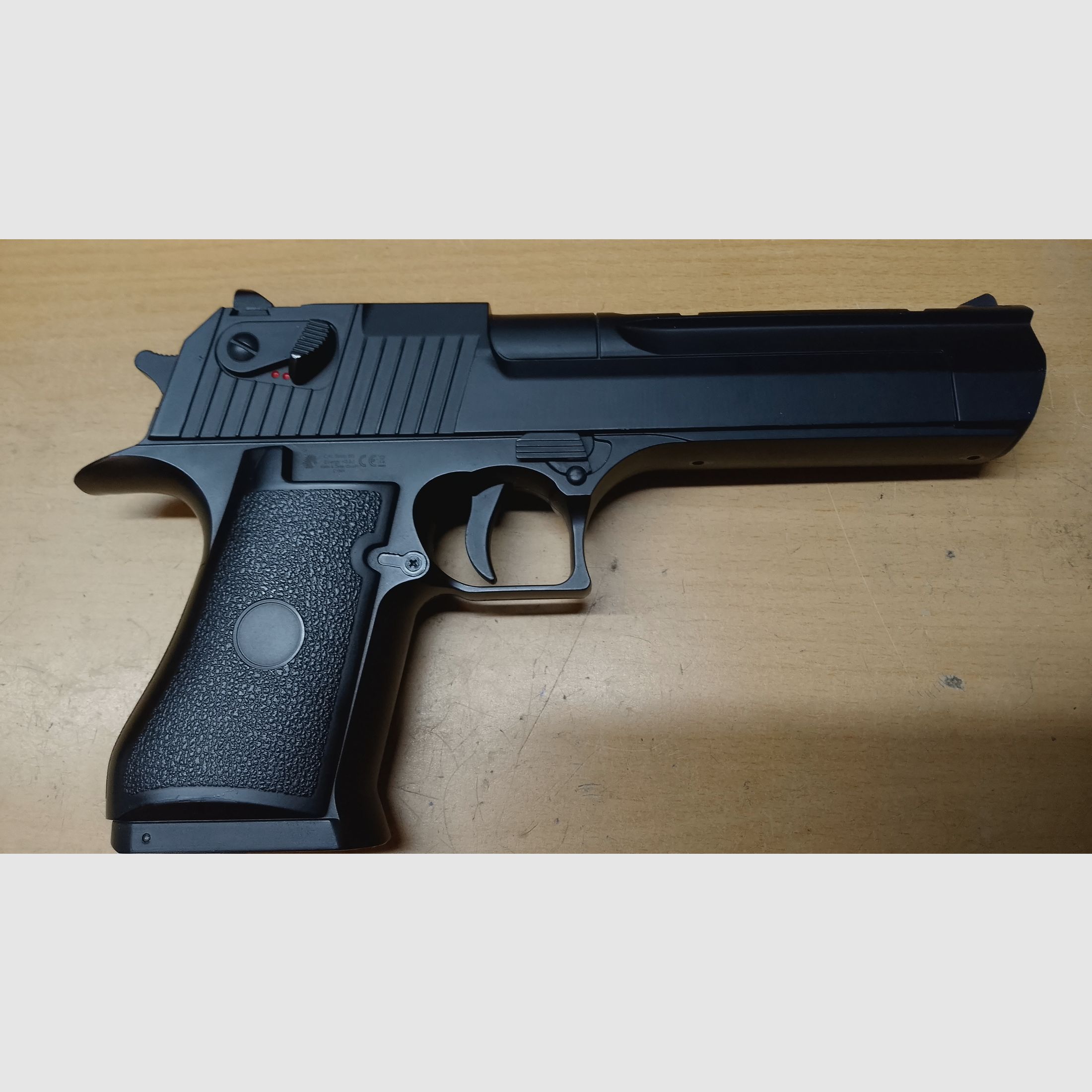 Cyma CM 121 Desert Eagel AEP airsoft