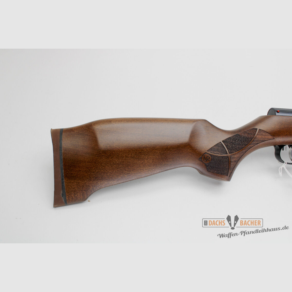 LG carabine à air Weihrauch HW 30 S calibre 4,5mm crosse F-signe
