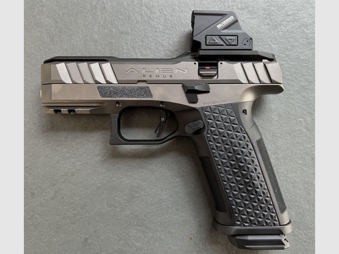 Laugo Arms Remus grey/black Full Kit