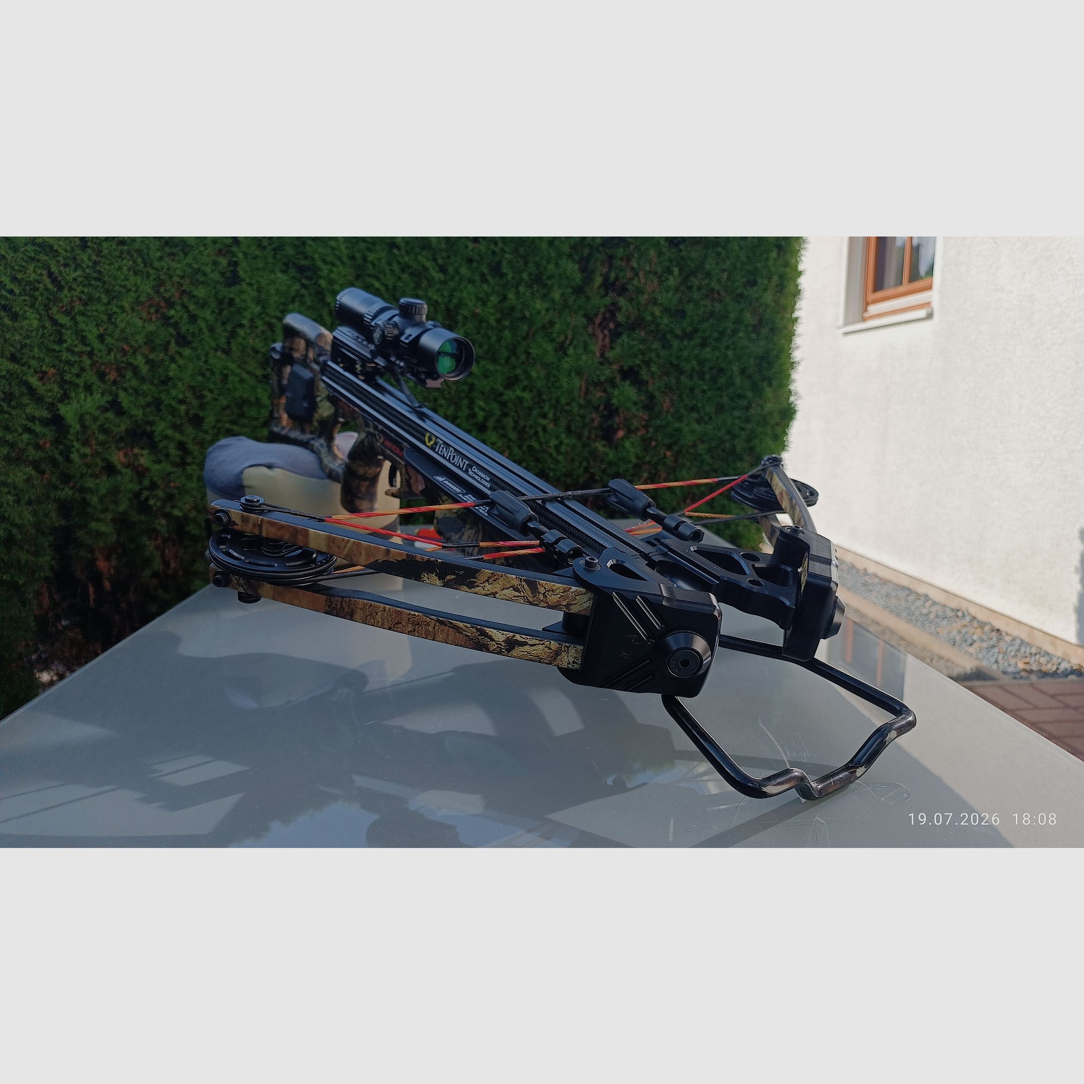 Armbrust Tenpoint Venom Carbon 372 Fps ACU Draw