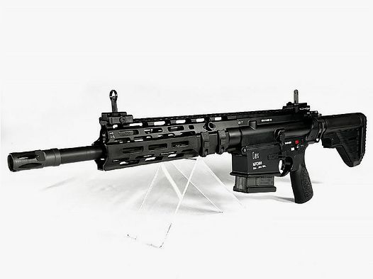 Heckler & Koch MR308 A3 mit 13" und M-LOK Handschutz