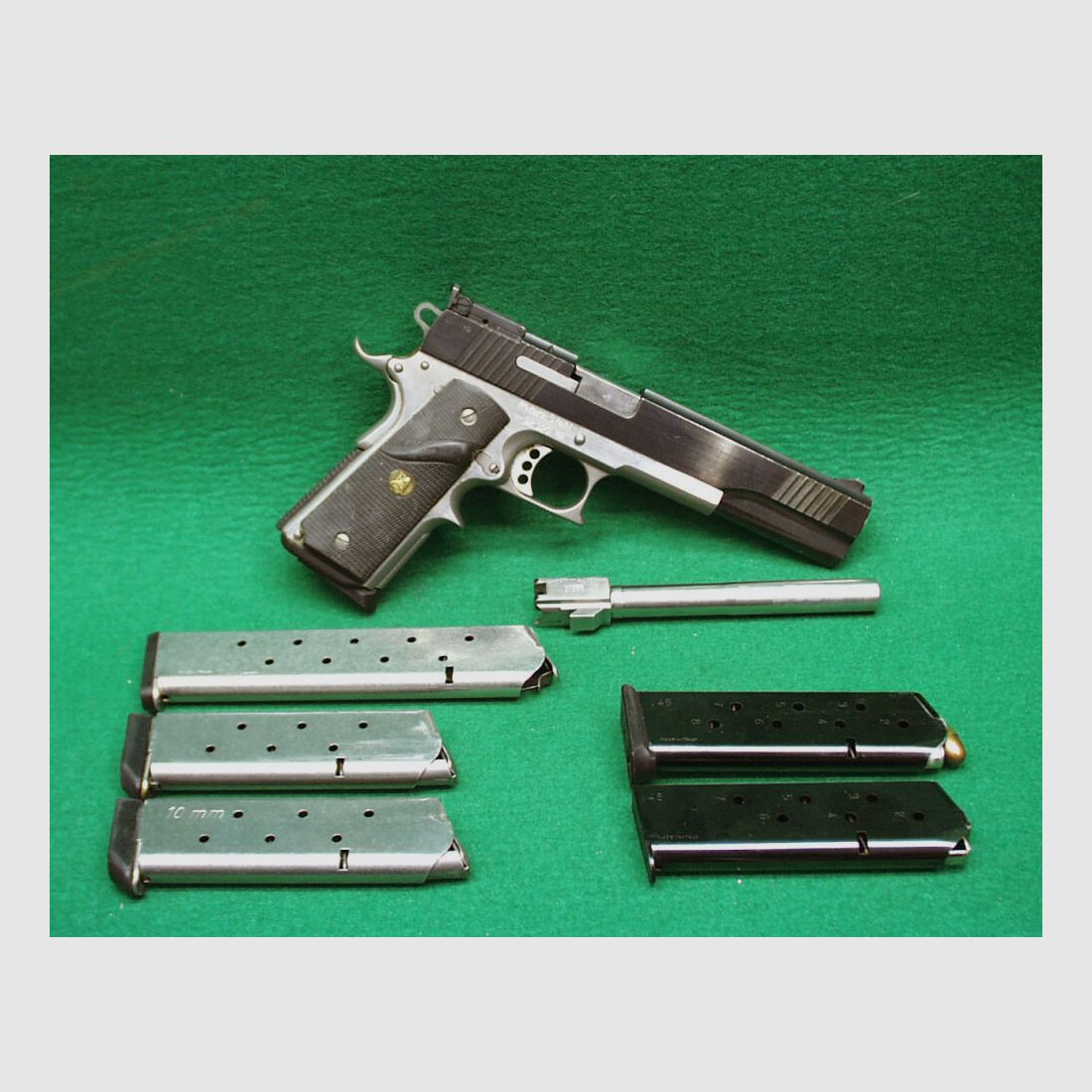 Peters Stahl	 Multicaliber .45ACP und 10mm Auto