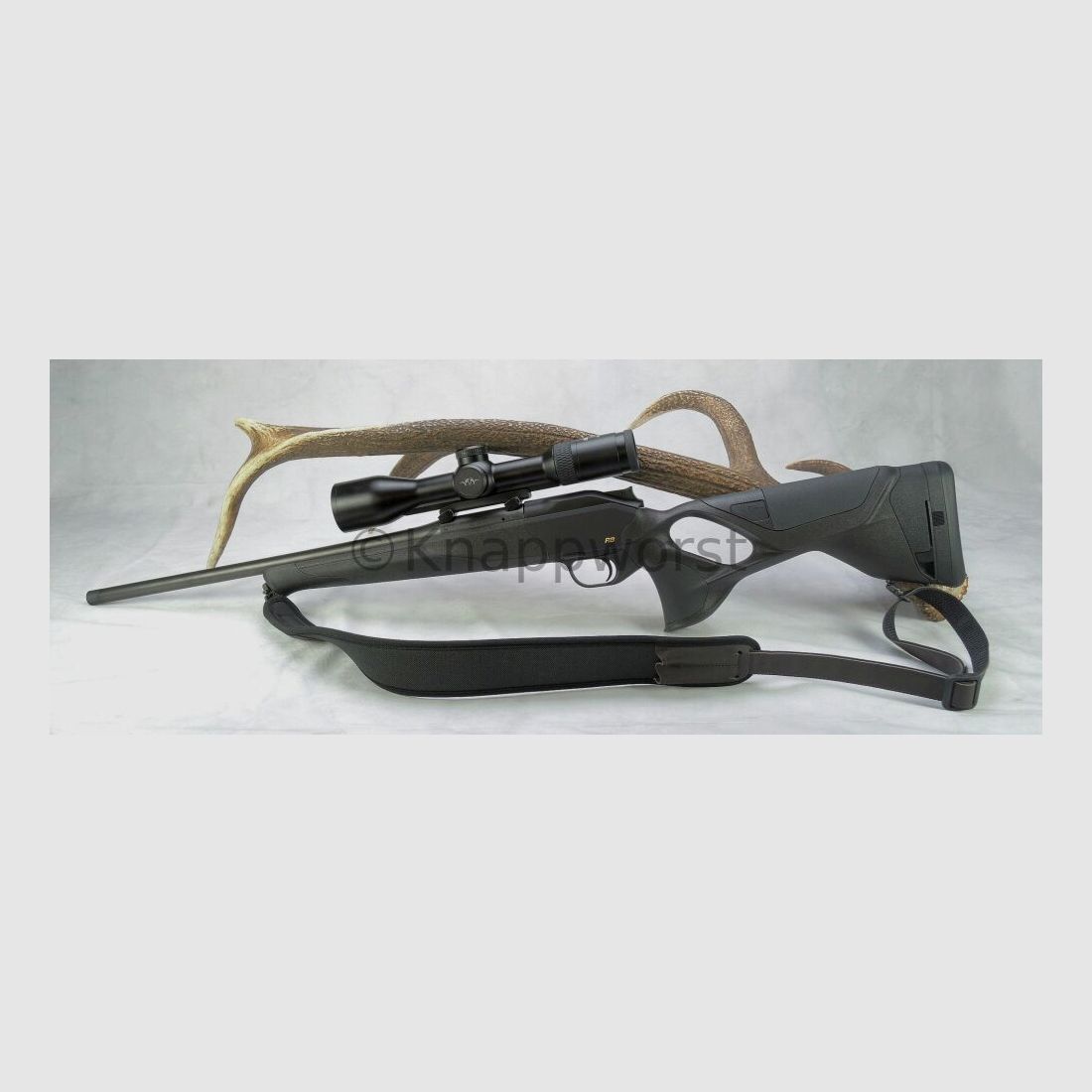 Blaser-Waffen R8 Ultimate Kal. 308Win. 52cm B2 2-12x50 iC Schiene