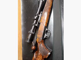 R93 Lusso 30-06 e .222 con ottiche Swarovsky